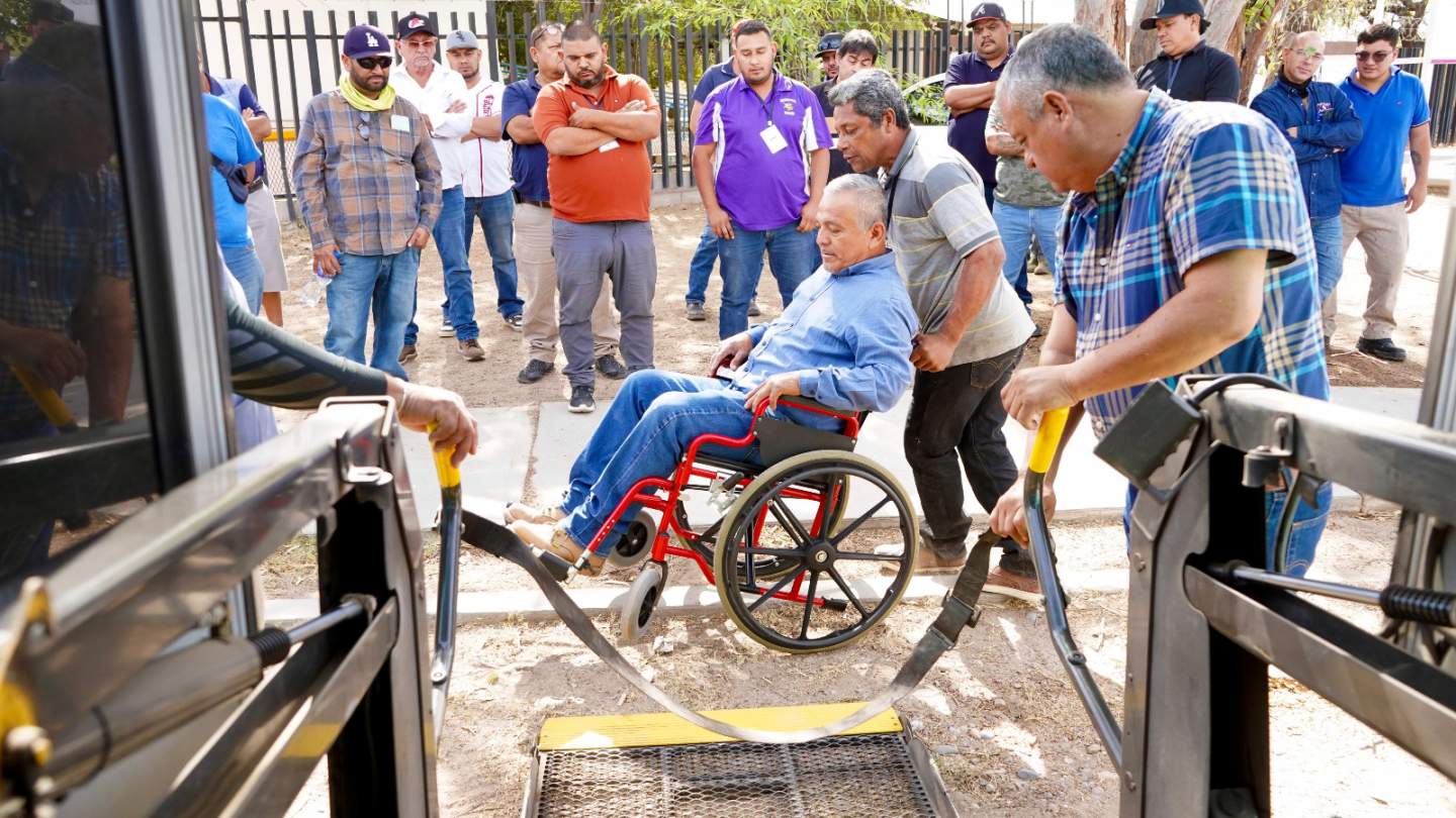 Gobierno de Sonora capacita a operadores de transporte en inclusión y trato digno